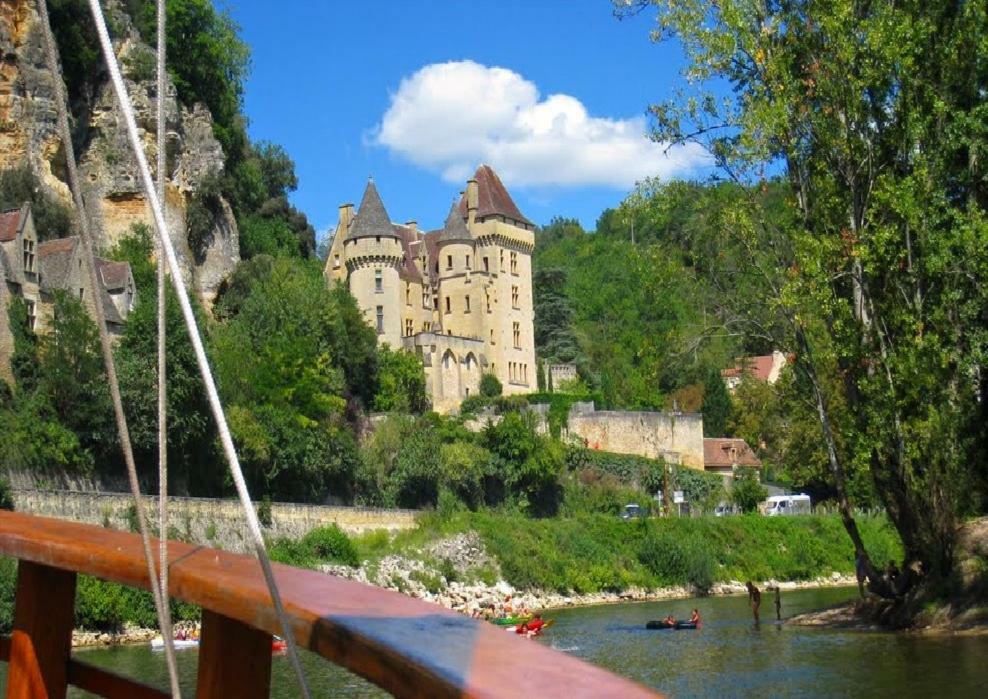 La CHAMBRE du SABOTIER - Baignade, canoë, piste cyclable à proximité Castelnaud-la-Chapelle Esterno foto