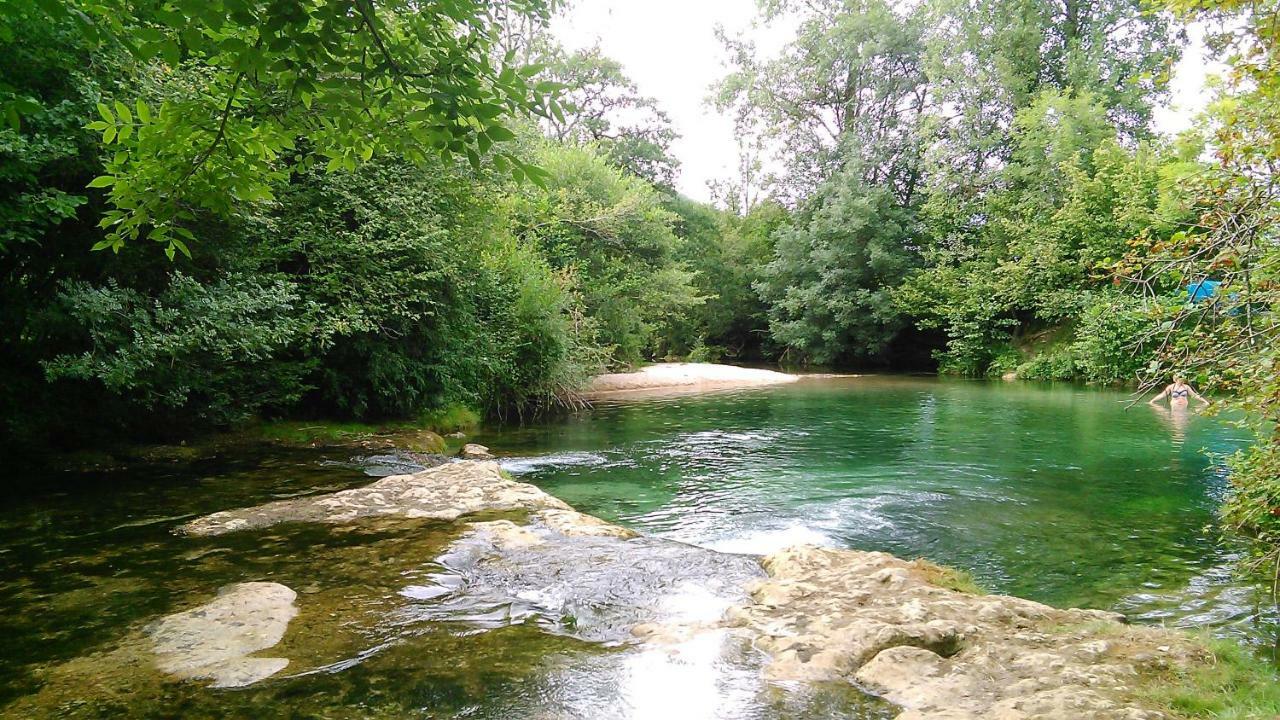 La CHAMBRE du SABOTIER - Baignade, canoë, piste cyclable à proximité Castelnaud-la-Chapelle Esterno foto